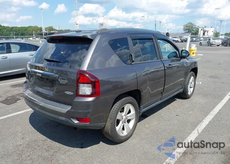 2015 Jeep Compass High Altitude Edition z USA, uszkodzony, nr VIN 1C4NJDEB3FD110000